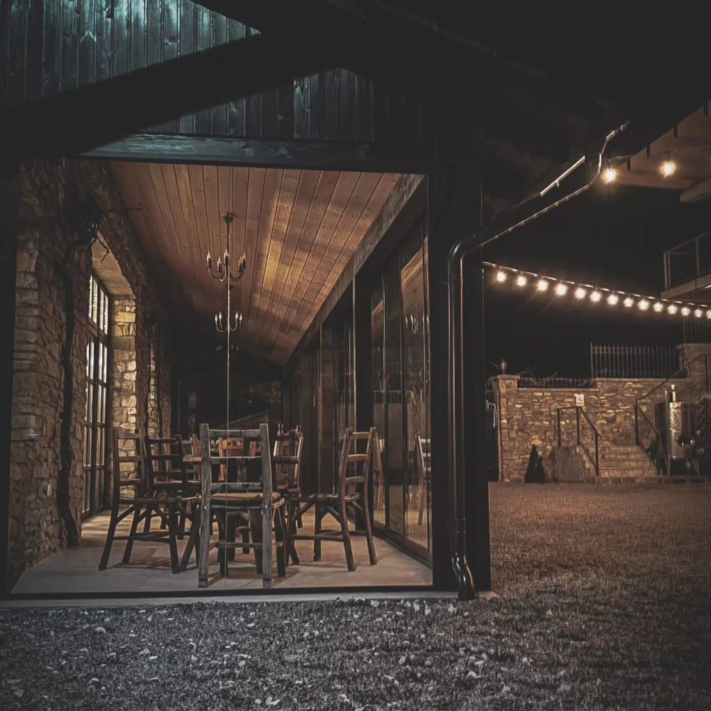 seara crama mircesti terasa