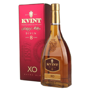KVINT XO 8 ANI 40% 0,5L în cutie premium